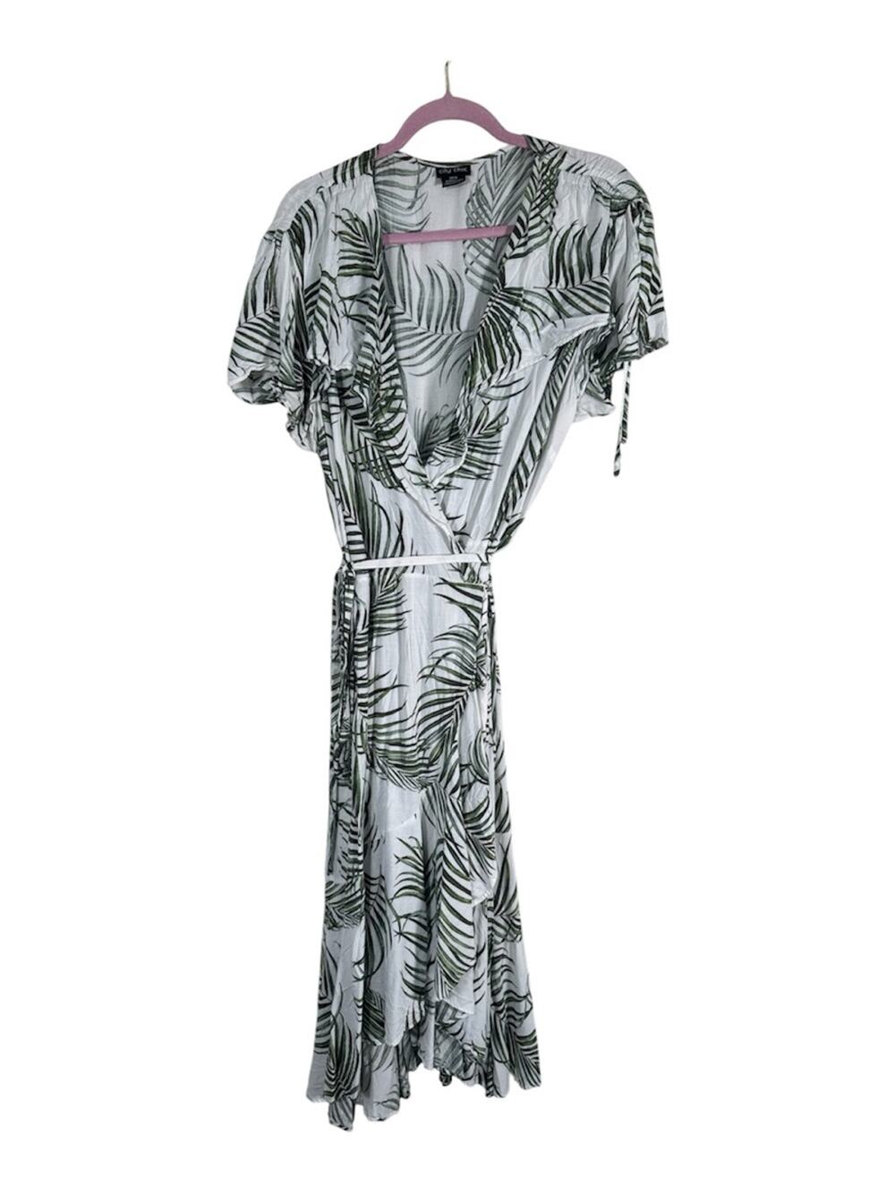 City Chic Green White Leaf Print Wrap Dress Womens 18 Flutter Beachy Summer